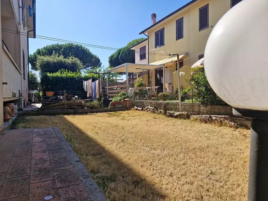 Immagine 32 di Appartamento in vendita  a Campiglia Marittima