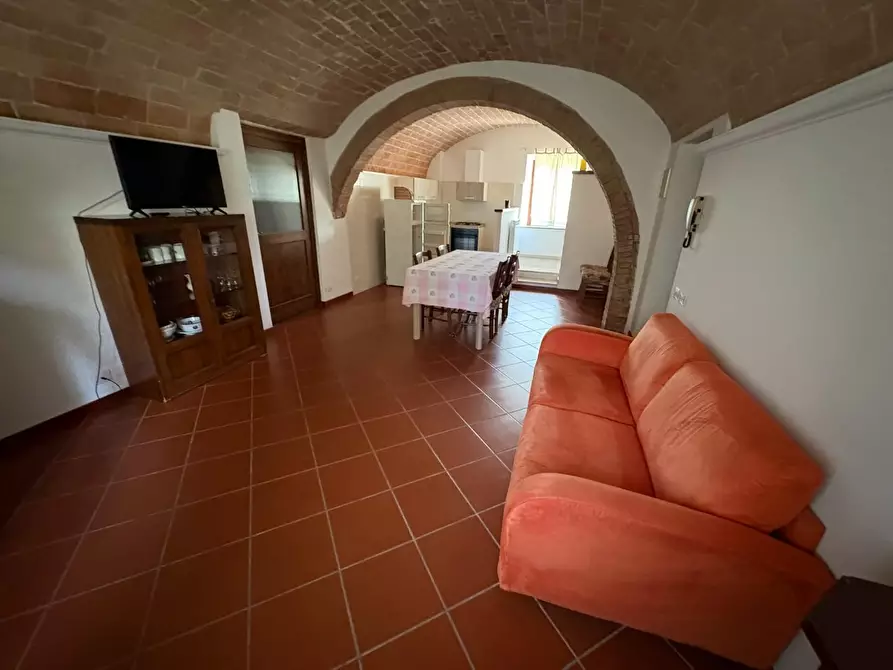 Immagine 6 di Porzione di casa in vendita  a Poggibonsi