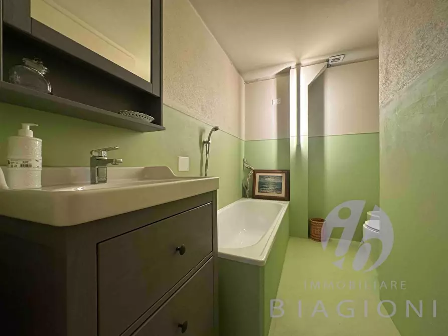 Immagine 15 di Appartamento in vendita  a Forte Dei Marmi