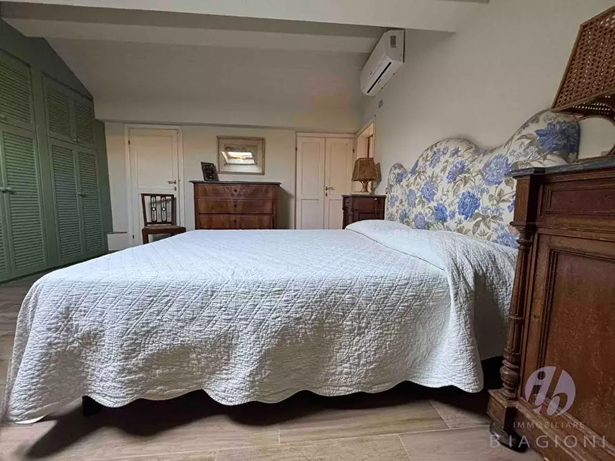 Immagine 19 di Appartamento in vendita  a Forte Dei Marmi