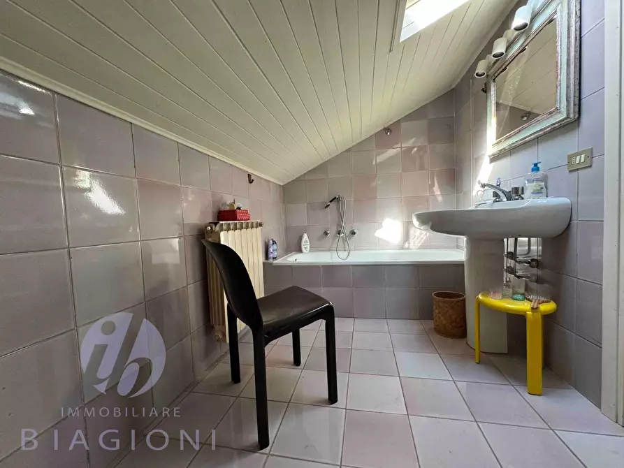 Immagine 20 di Appartamento in vendita  a Forte Dei Marmi