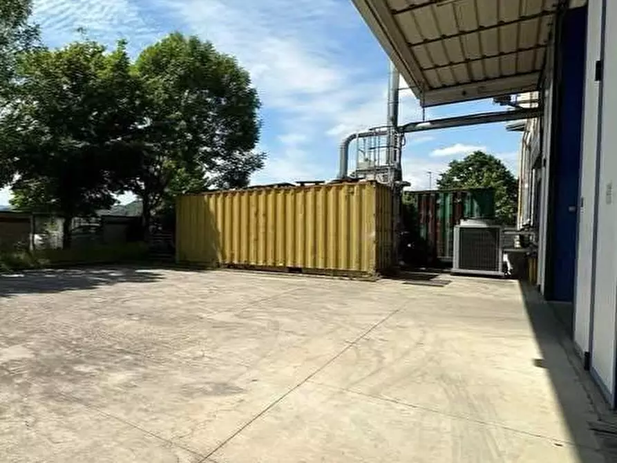 Immagine 3 di Capannone industriale in vendita  a Santa Croce Sull'arno