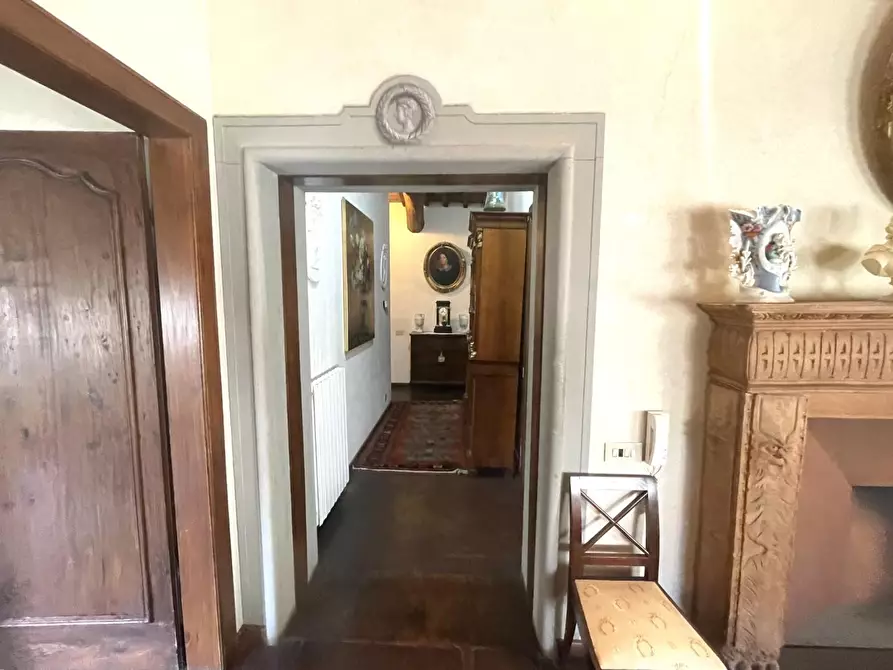Immagine 29 di Villa in vendita  a Capannori