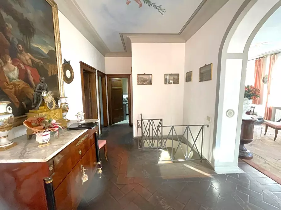 Immagine 19 di Villa in vendita  a Capannori