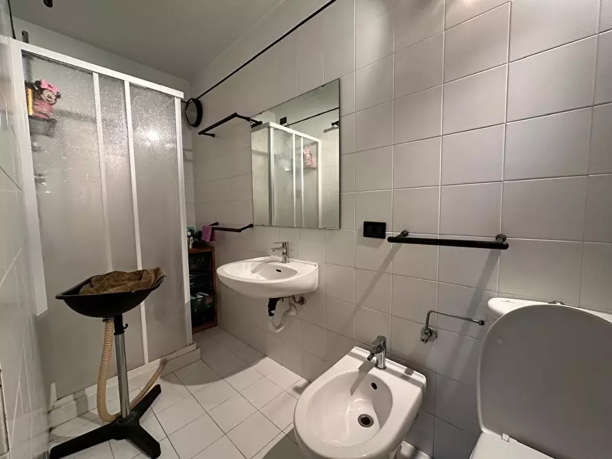 Immagine 2 di Appartamento in vendita  a Pisa