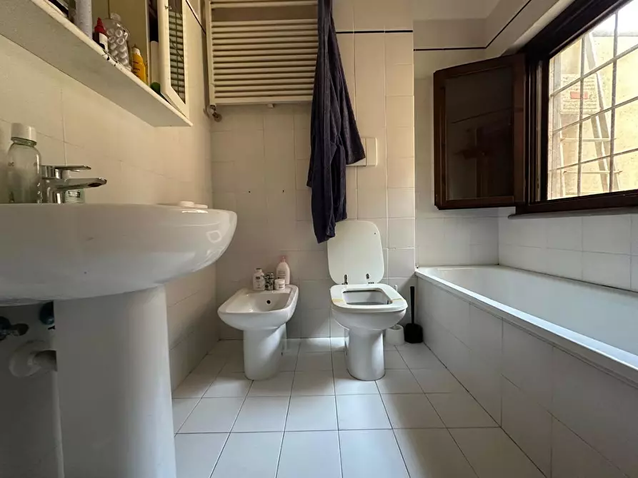 Immagine 8 di Appartamento in vendita  a Pisa