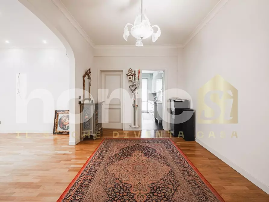 Immagine 2 di Appartamento in vendita  a Modena