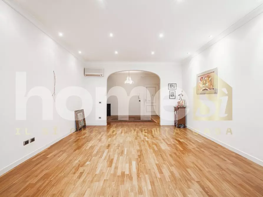 Immagine 15 di Appartamento in vendita  a Modena