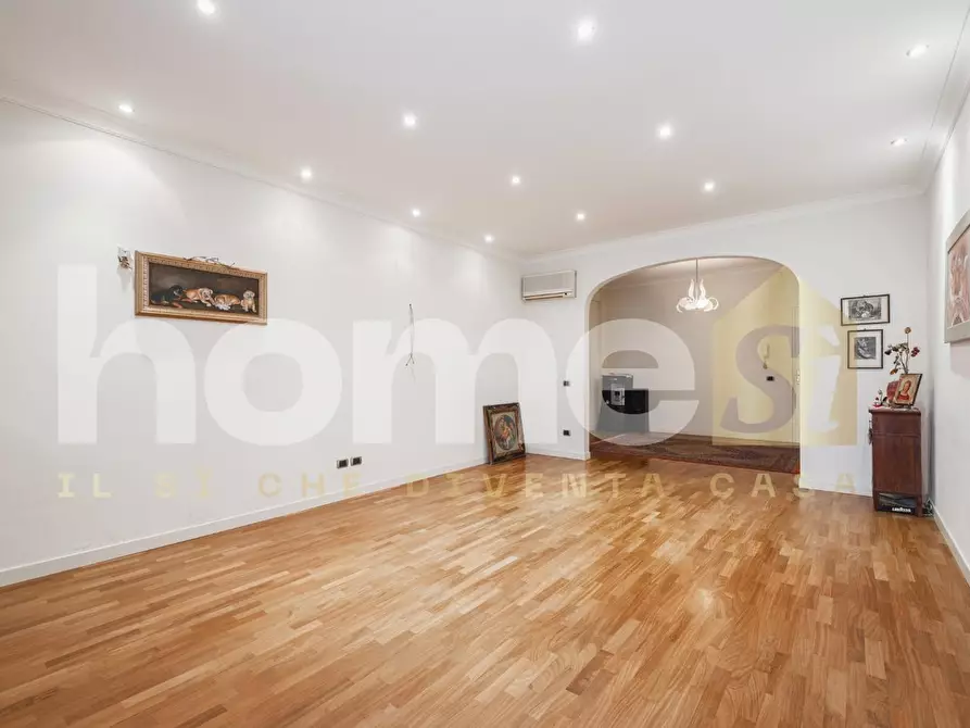 Immagine 16 di Appartamento in vendita  a Modena