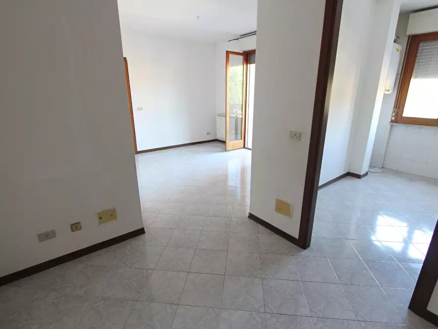 Immagine 1 di Appartamento in vendita  a Aulla