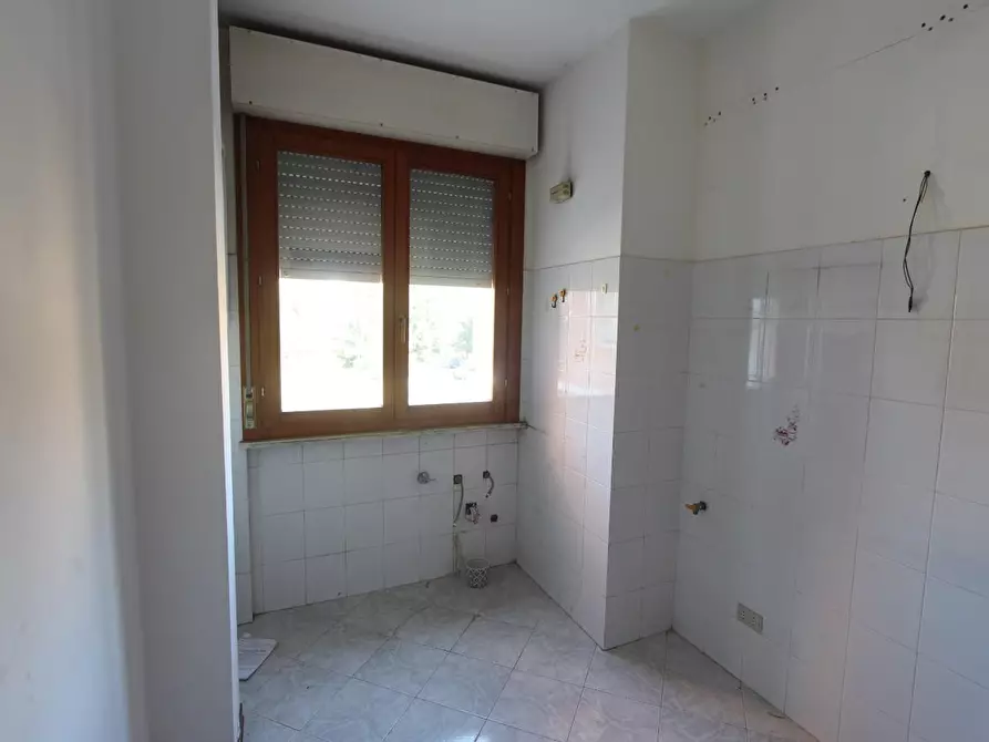 Immagine 5 di Appartamento in vendita  a Aulla