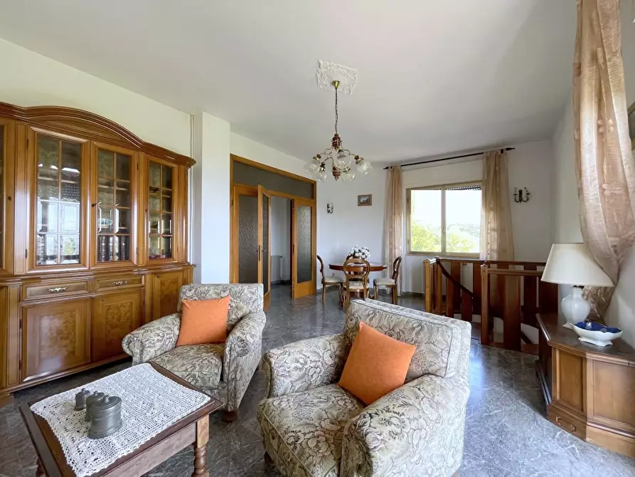 Immagine 24 di Villa in vendita  a Massarosa