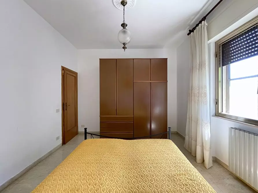 Immagine 42 di Villa in vendita  a Massarosa