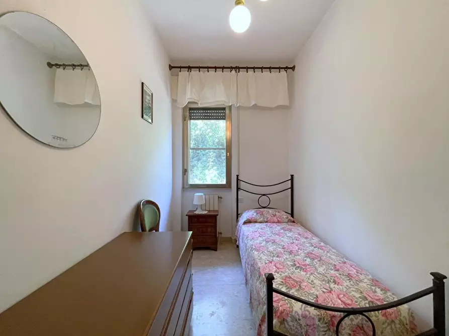 Immagine 32 di Villa in vendita  a Massarosa