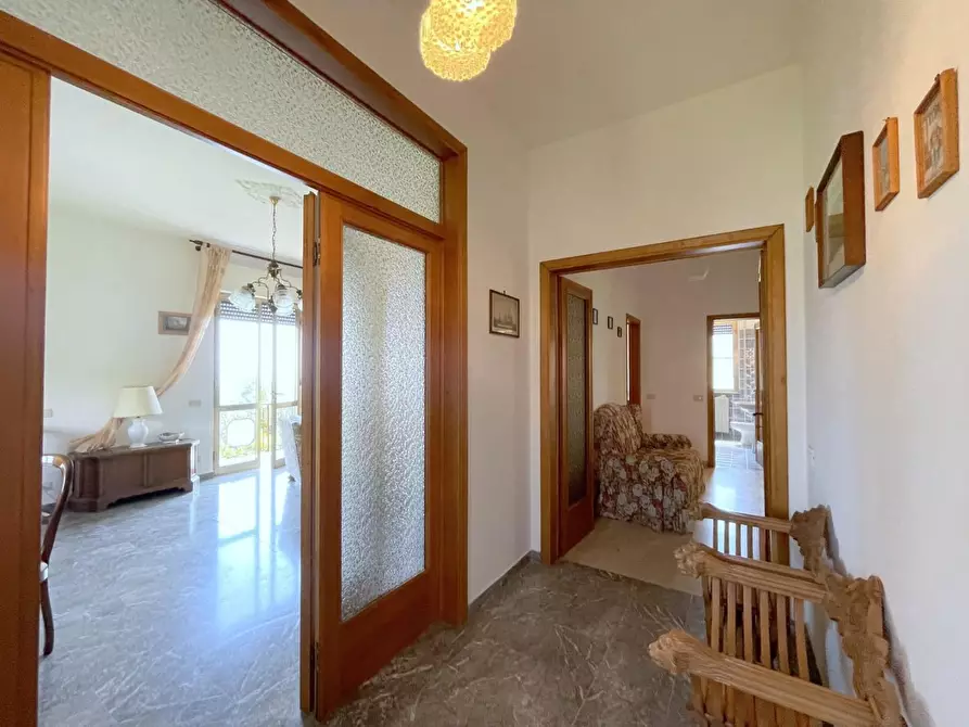 Immagine 30 di Villa in vendita  a Massarosa