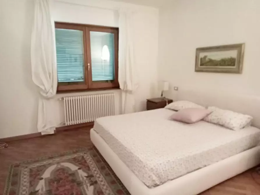 Immagine 32 di Villa in vendita  a Camaiore