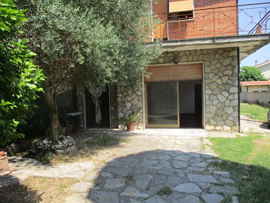 Immagine 3 di Terratetto in vendita  a Bientina