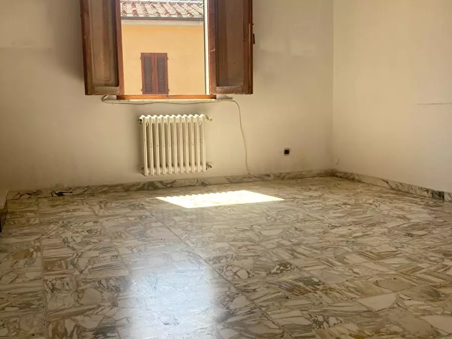 Immagine 3 di Appartamento in vendita  a Buti