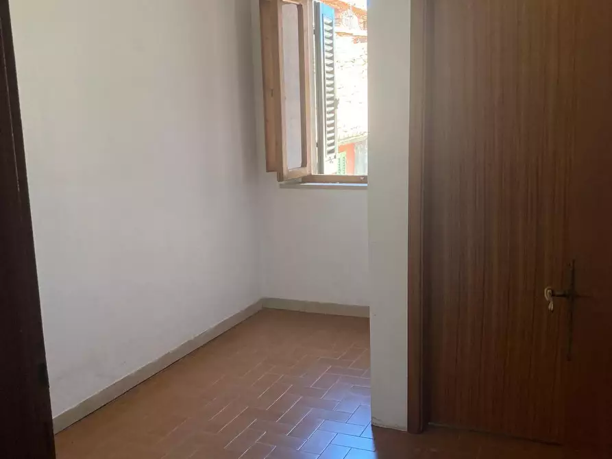 Immagine 4 di Appartamento in vendita  a Buti