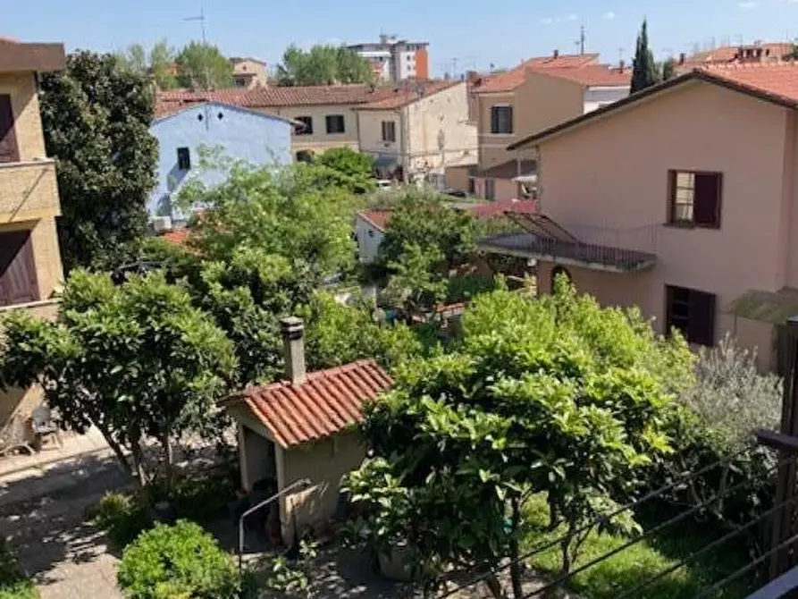 Immagine 4 di Appartamento in vendita  a Pisa