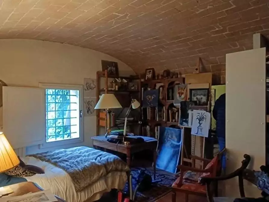 Immagine 22 di Porzione di casa in vendita  a Siena