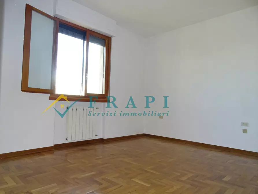 Immagine 11 di Mansarda in vendita  a Agliana