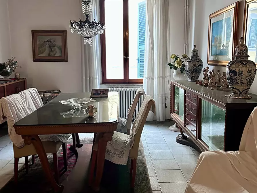 Immagine 2 di Appartamento in vendita  a Aulla