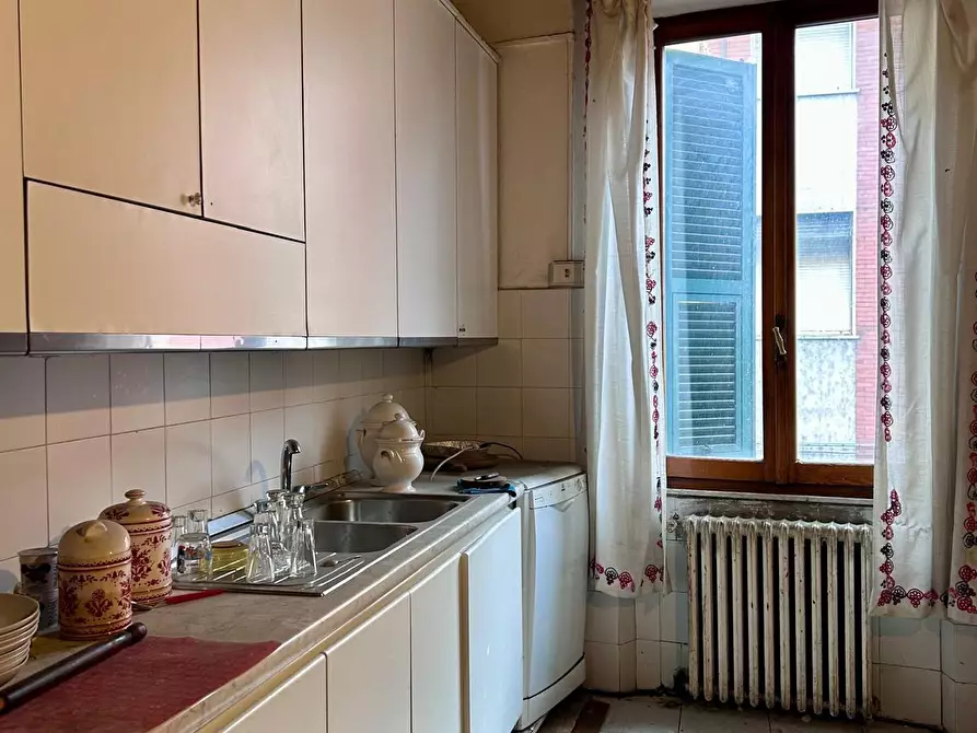 Immagine 12 di Appartamento in vendita  a Aulla