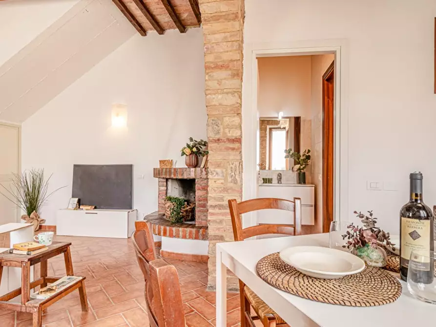 Immagine 15 di Porzione di casa in vendita  a Montaione