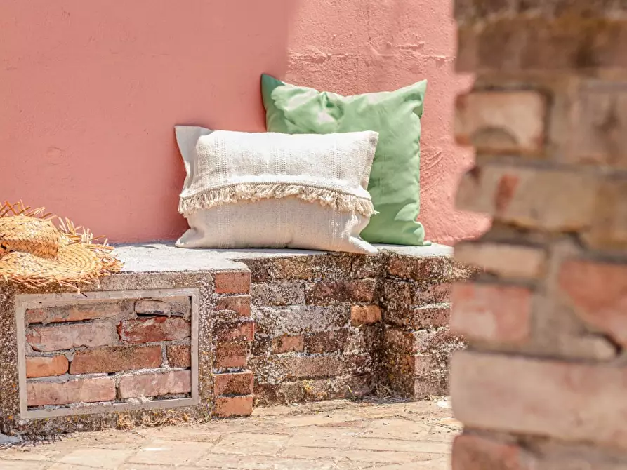 Immagine 4 di Porzione di casa in vendita  a Montaione