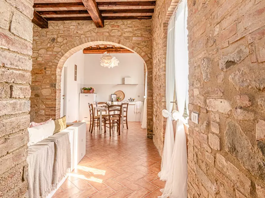 Immagine 51 di Porzione di casa in vendita  a Montaione