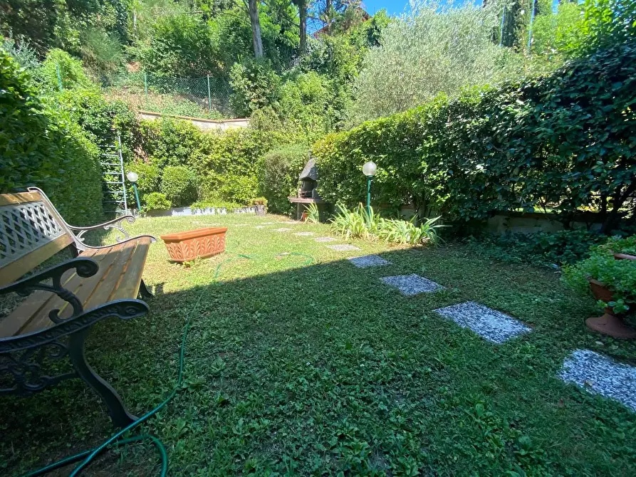 Immagine 36 di Terratetto in vendita  a Scandicci