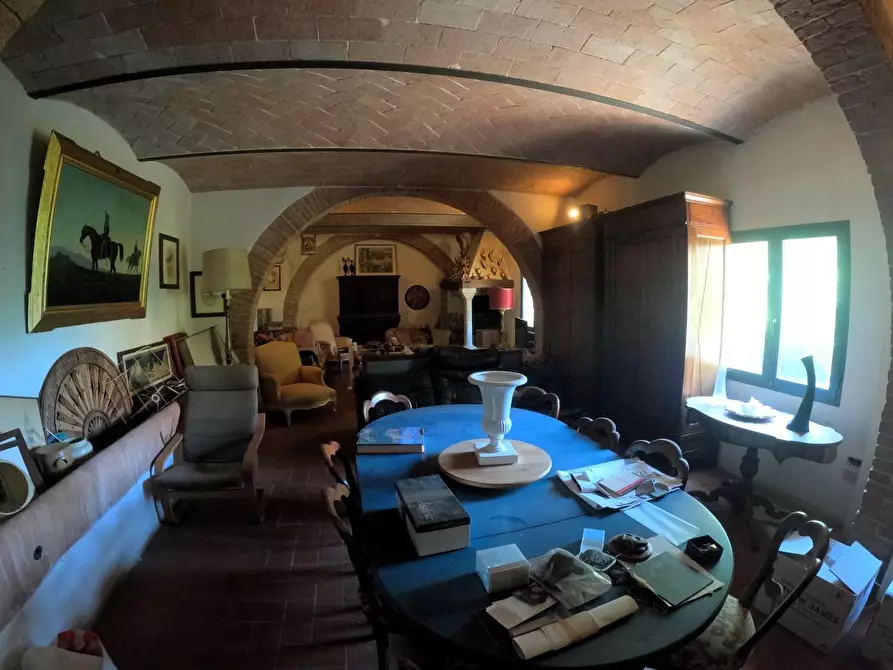 Immagine 14 di Porzione di casa in vendita  a Siena