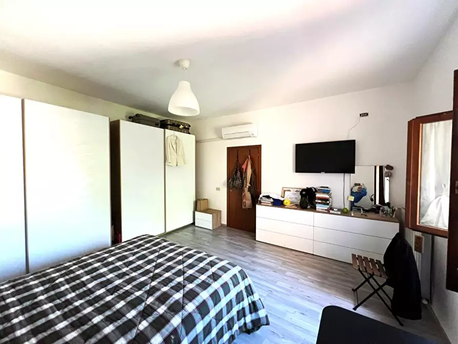 Immagine 13 di Appartamento in vendita  a Ponsacco