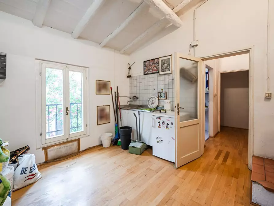 Immagine 9 di Casa indipendente in vendita  a Reggio Nell'emilia