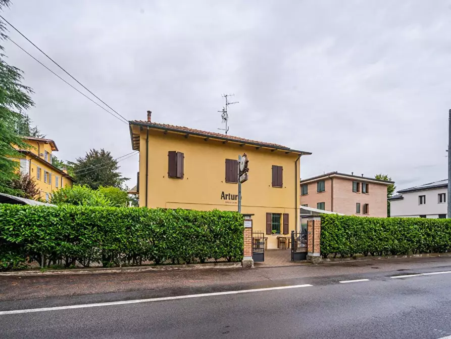 Immagine 6 di Casa indipendente in vendita  a Reggio Nell'emilia