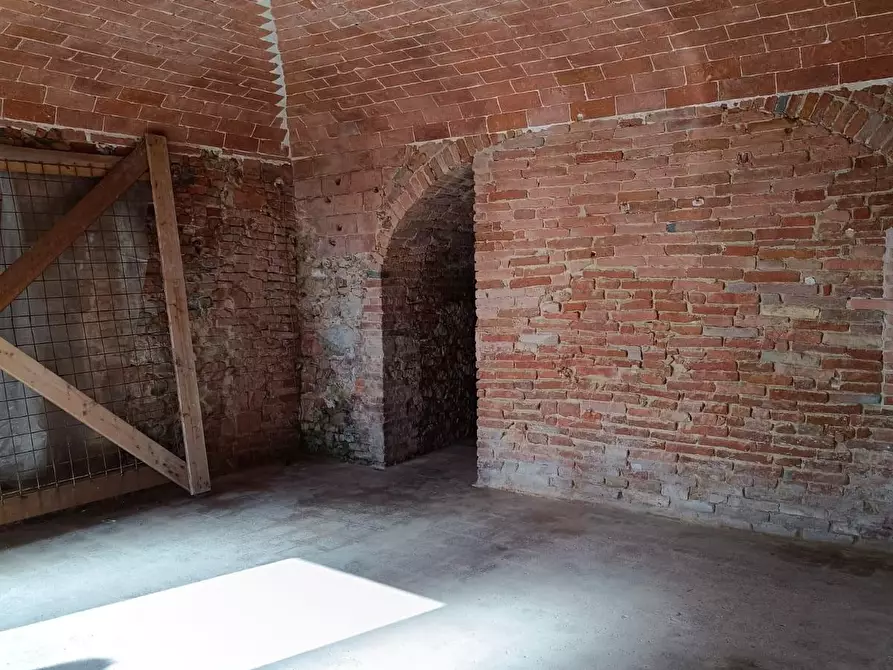 Immagine 19 di Terratetto in vendita  a Crespina Lorenzana