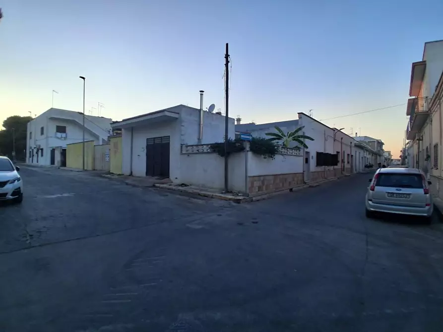 Immagine 1 di Terratetto in vendita  a Maruggio