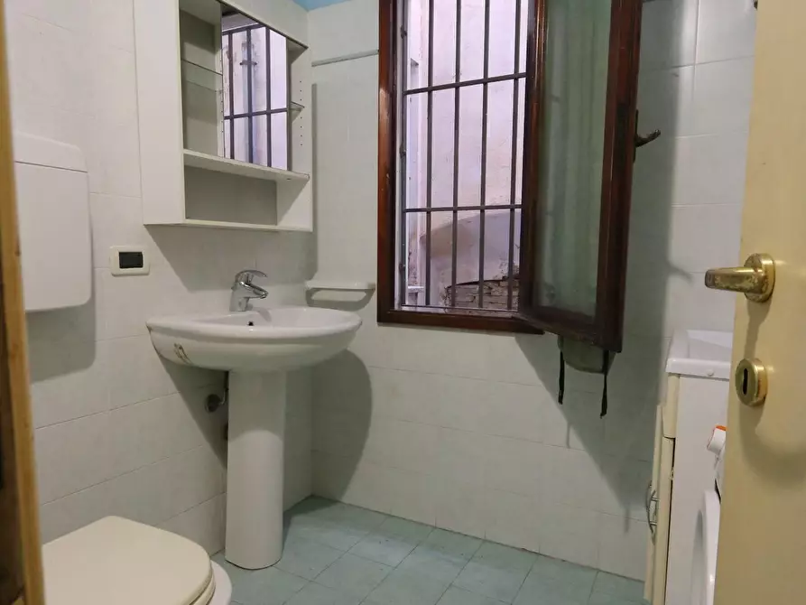 Immagine 12 di Appartamento in vendita  a Calci