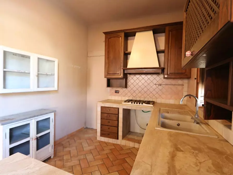 Immagine 6 di Appartamento in vendita  a Calci