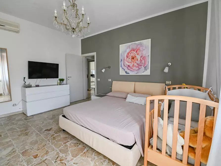 Immagine 16 di Appartamento in vendita  a Pisa