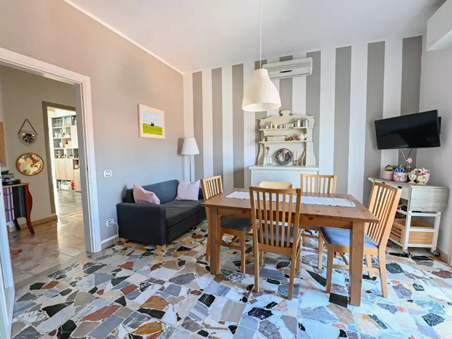 Immagine 9 di Appartamento in vendita  a Pisa