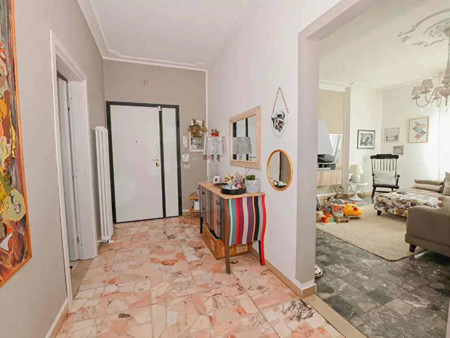 Immagine 13 di Appartamento in vendita  a Pisa