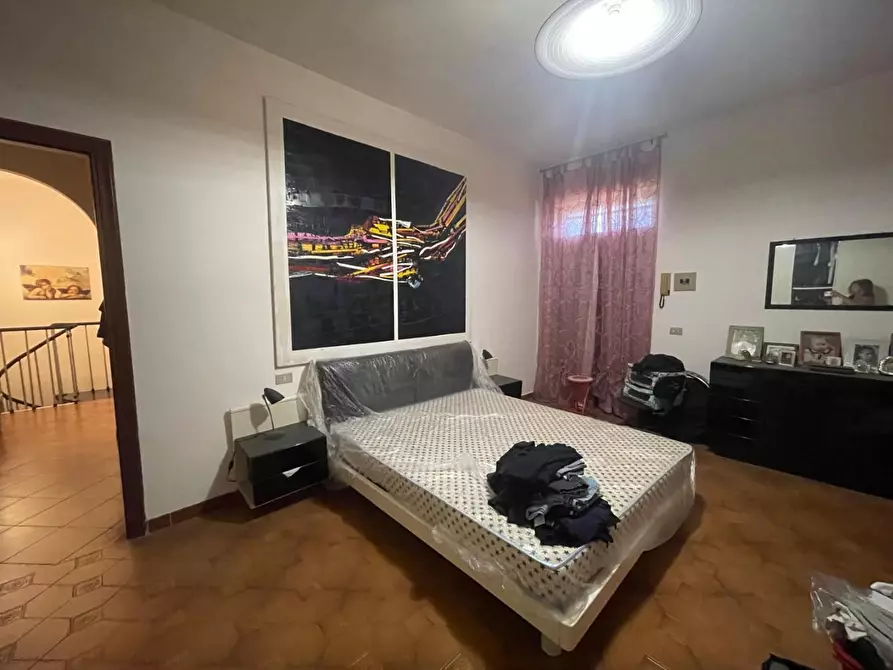 Immagine 8 di Casa bifamiliare in vendita  a Castelnuovo Magra