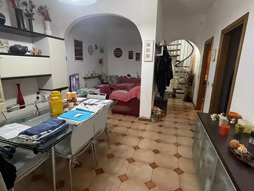 Immagine 14 di Casa bifamiliare in vendita  a Castelnuovo Magra