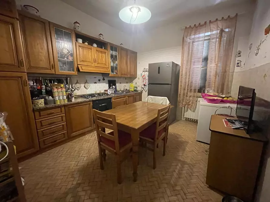 Immagine 2 di Casa bifamiliare in vendita  a Castelnuovo Magra