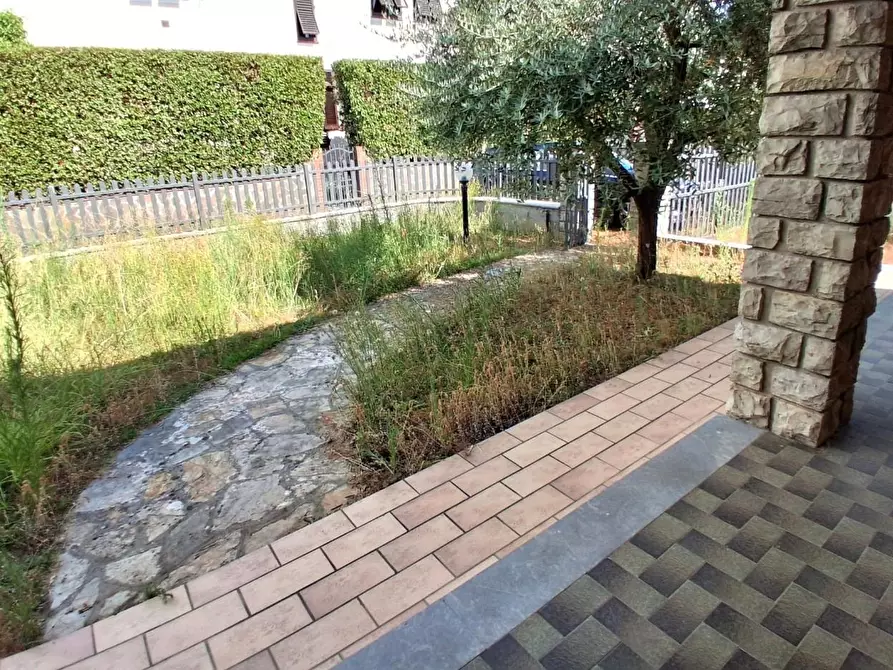 casa indipendente in vendita a Capannori in zona Marlia