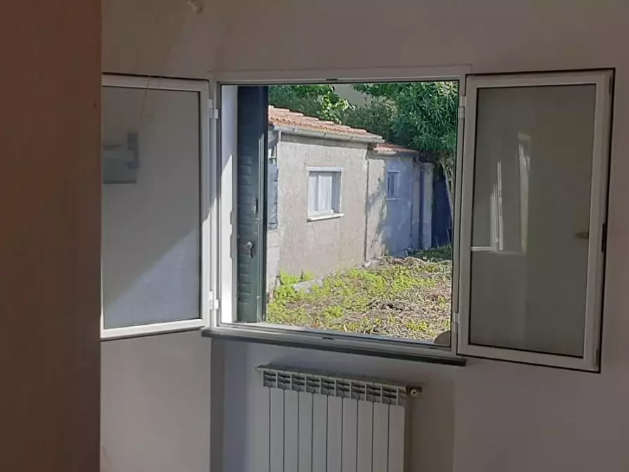 Immagine 4 di Villa in affitto  a Cascina