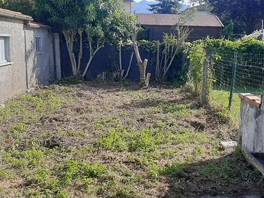 Immagine 5 di Villa in affitto  a Cascina