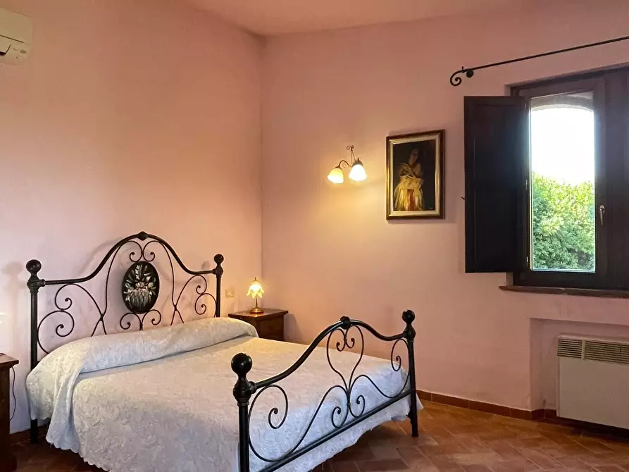 Immagine 61 di Agriturismo in vendita  a Montaione